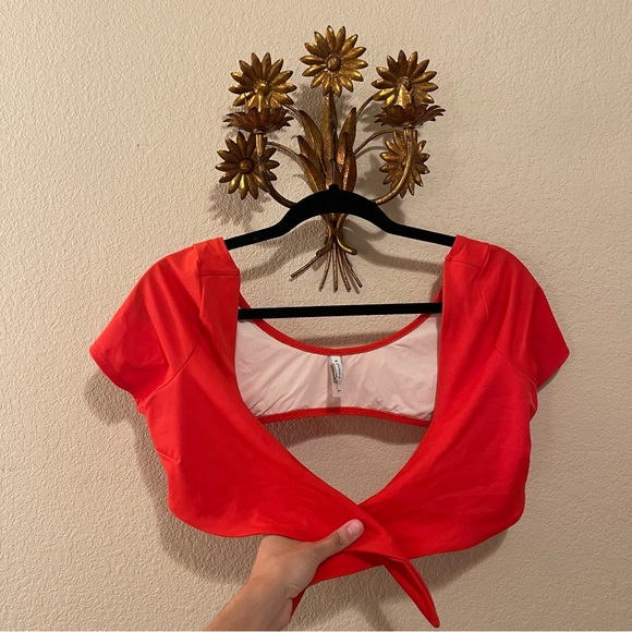 Solid and Striped Vanessa Bikini - Picture 2 of 5